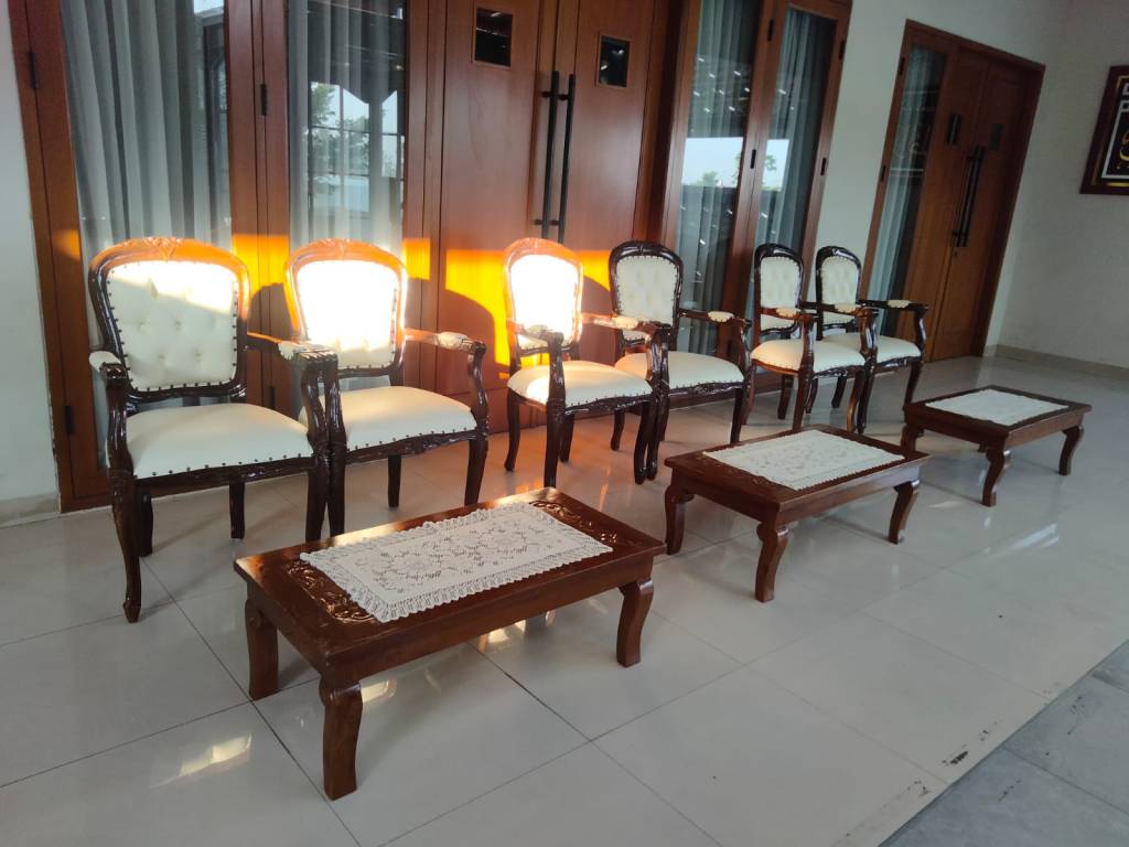 Sewa Kursi VIP Kayu Gambir Jakarta Pusat