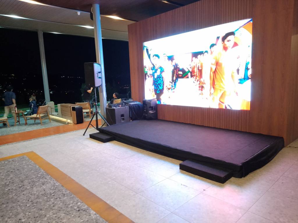 sewa panggung jakarta pusat
