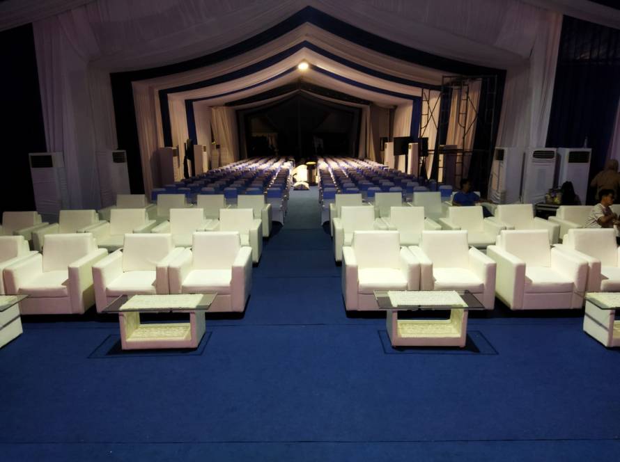 sewa sofa jakarta barat