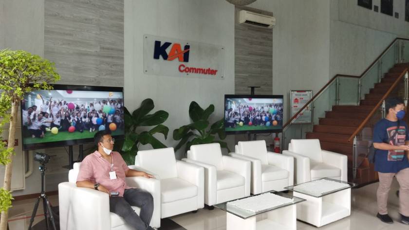 sewa sofa jakarta timur