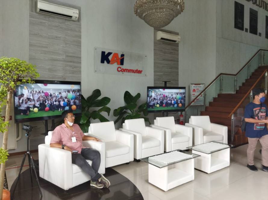 sewa sofa jakarta timur