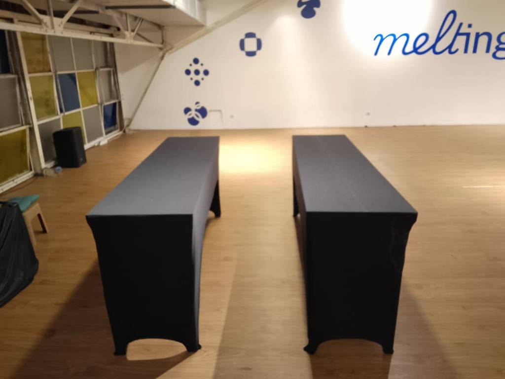 sewa meja ibm jakarta barat