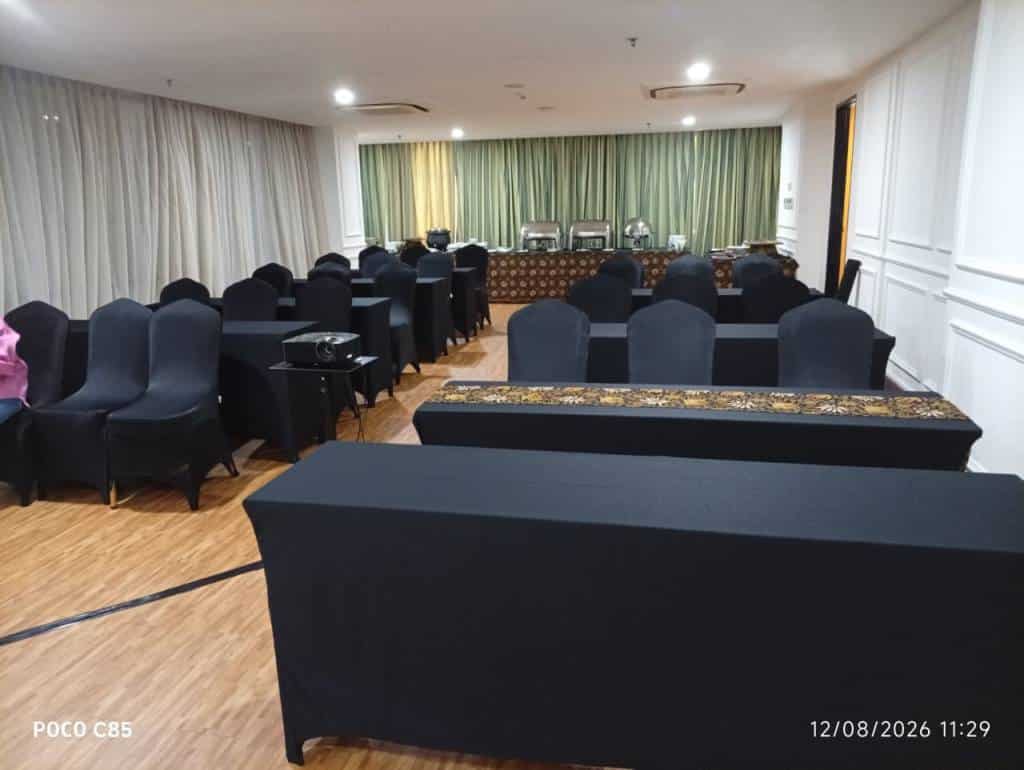 Harga Sewa Meja IBM di Jakarta