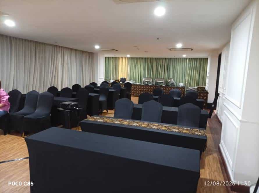 Harga Sewa Meja IBM di Jakarta