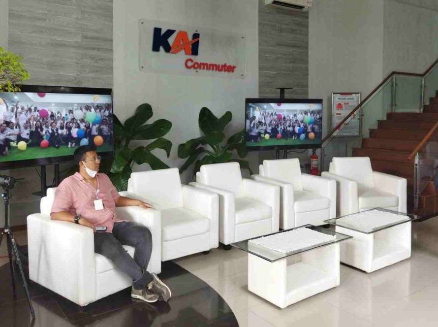 sewa sofa terdekat