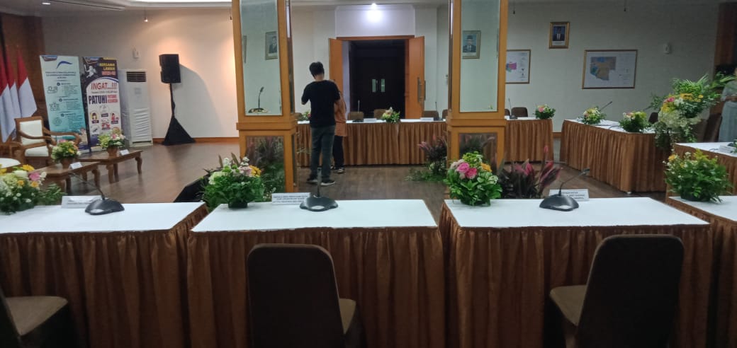sewa meja ibm