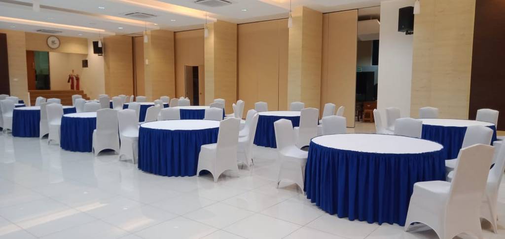 Sewa Meja Bulat Jakarta
