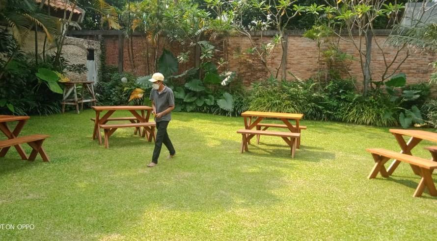 Sewa Kursi Meja Taman Jakarta