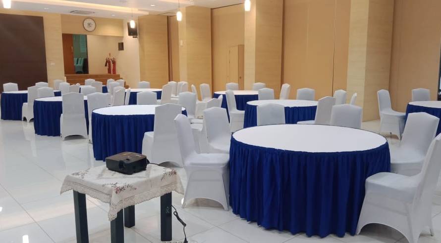 Sewa Meja Bulat Jakarta Selatan